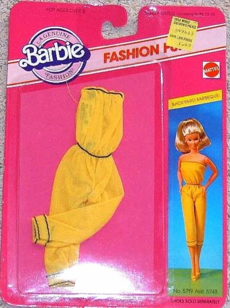 Barbie Fashion Fun Backyard Barbeque