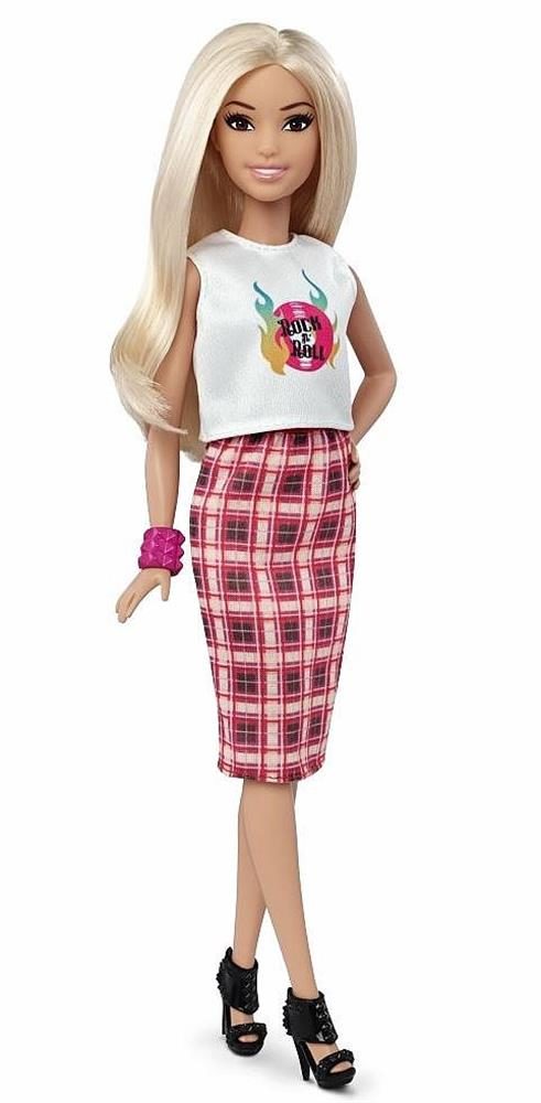 Barbie Fashionistas Doll 31 Rock ‘N’ Roll Plaid – Petite