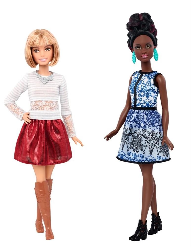 Barbie Fashionistas Doll Gift Set – Petite